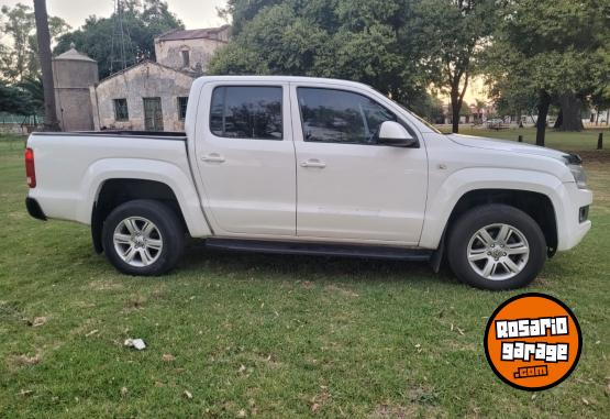 Camionetas - Volkswagen Amarok 2.0TDI 180cv 4x2 2011 Diesel 202000Km - En Venta