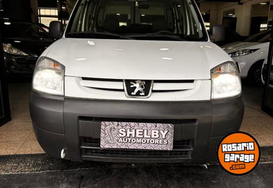 Utilitarios - Peugeot Partner 2018 Nafta 75000Km - En Venta