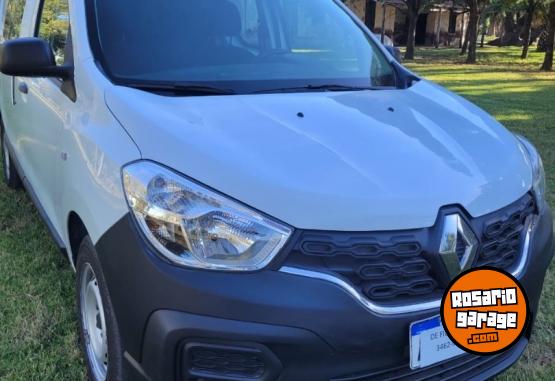 Utilitarios - Renault Kangoo Confort 1.6 5 as. 2020 Nafta 160000Km - En Venta