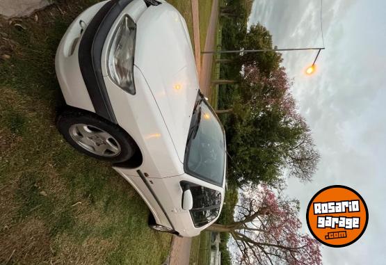 Autos - Peugeot 306 xt 1999 Nafta 336000Km - En Venta