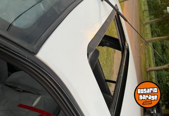 Autos - Peugeot 306 xt 1999 Nafta 336000Km - En Venta