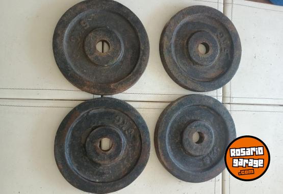 Deportes - Cuatro Discos de Fundici�n de 5 Kg. Precio por Kilo - En Venta