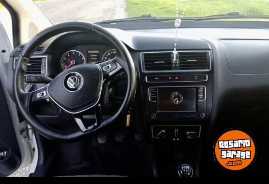 Autos - Volkswagen SURAN 1.6 MSI HIGHLINE 2017 Nafta 109000Km - En Venta