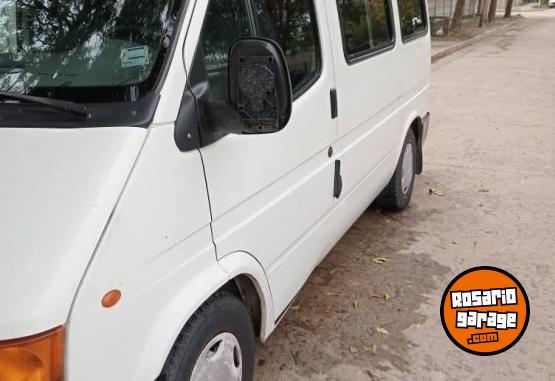 Utilitarios - Ford Transit 1998 Diesel 222222Km - En Venta