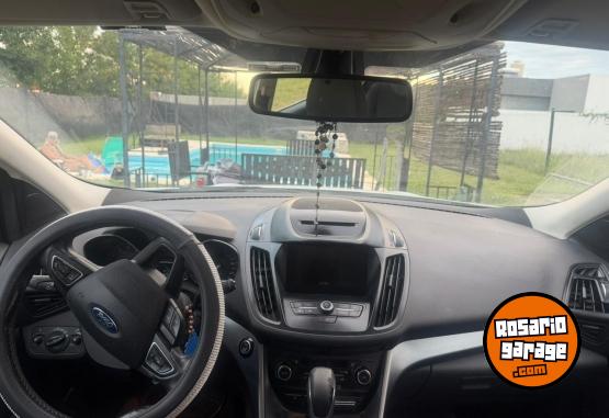 Autos - Ford Kuga 2018 Nafta 160000Km - En Venta