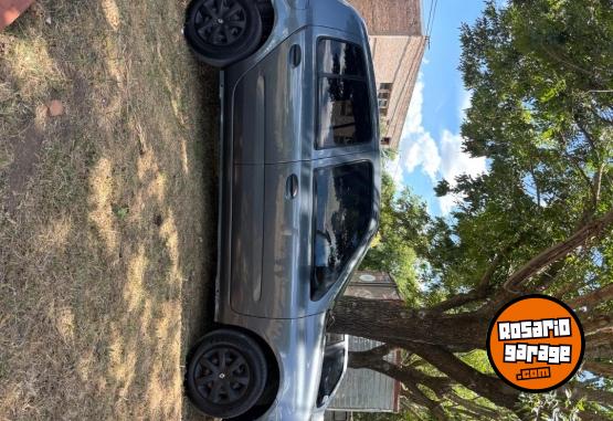 Autos - Renault Clio mio 2015 Nafta 142000Km - En Venta