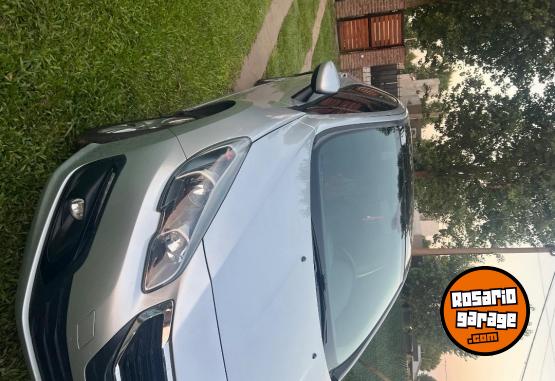 Autos - Peugeot 308 2017 Nafta 66000Km - En Venta