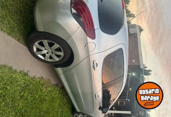 Autos - Peugeot 308 2017 Nafta 66000Km - En Venta