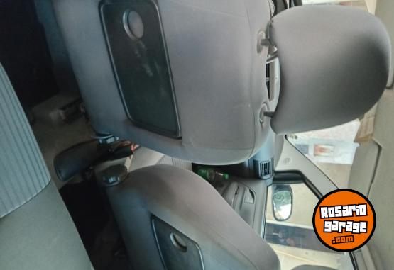 Autos - Volkswagen Suran 2010 Nafta 1111Km - En Venta