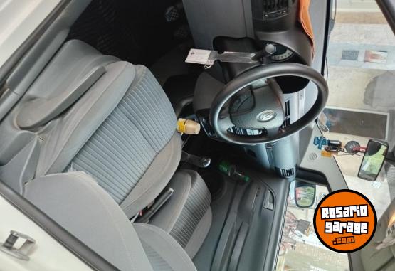 Autos - Volkswagen Suran 2010 Nafta 1111Km - En Venta