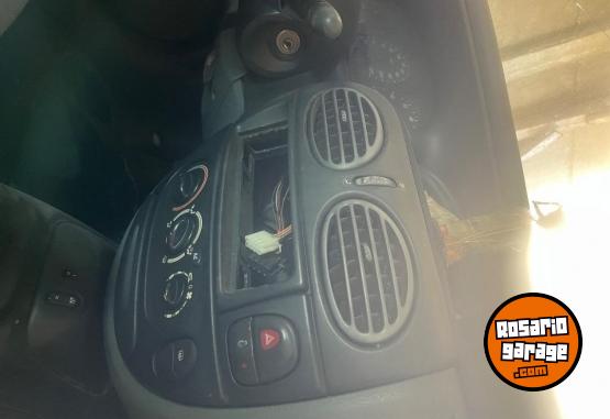 Autos - Renault Megane 1999 Nafta 180000Km - En Venta