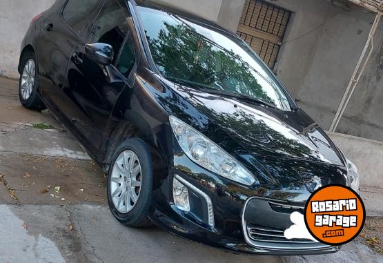 Autos - Peugeot 308 allure nav 2014 Nafta 112000Km - En Venta