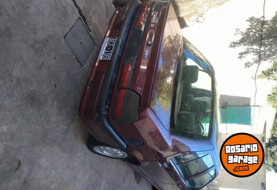 Autos - Renault 19 1995 GNC 307000Km - En Venta