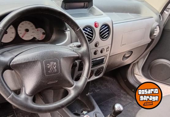 Utilitarios - Peugeot Partner Patagonica 2016 Diesel 156000Km - En Venta