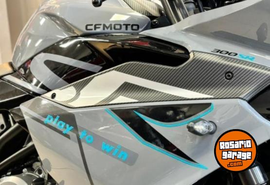 Motos - CF SR 300 2024 Nafta 6000Km - En Venta