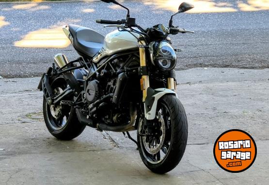 Motos - Benelli 752S 2022 Nafta 17000Km - En Venta