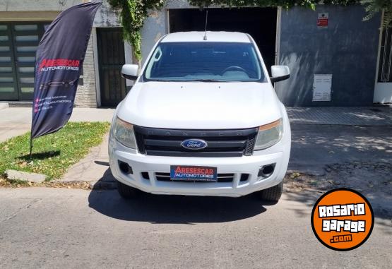 Camionetas - Ford ranger lt 4x4 2013 Diesel 200000Km - En Venta