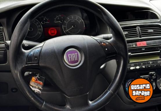 Autos - Fiat linea siena 2011 GNC 230000Km - En Venta