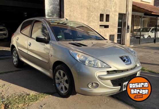 Autos - Peugeot 207 2012 Nafta 64000Km - En Venta