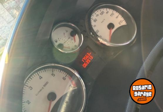 Autos - Peugeot 207 2012 Nafta 64000Km - En Venta