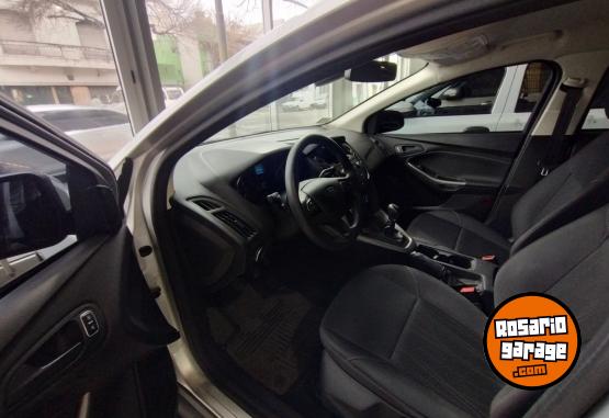 Autos - Ford Focus 1.6 caja manual 2018 Nafta 53000Km - En Venta
