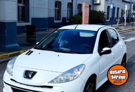 Autos - Peugeot 207 allure 2014 Nafta 116000Km - En Venta
