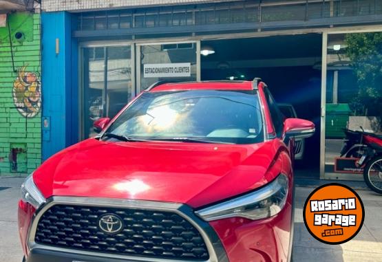 Autos - Toyota Corolla Cross SEG 2024 Nafta 25000Km - En Venta