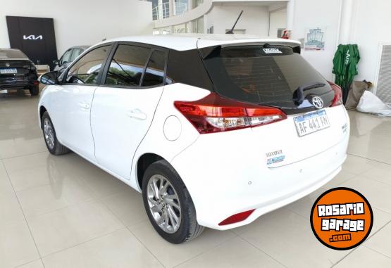 Autos - Toyota Yaris XLS 2022 Nafta 55000Km - En Venta