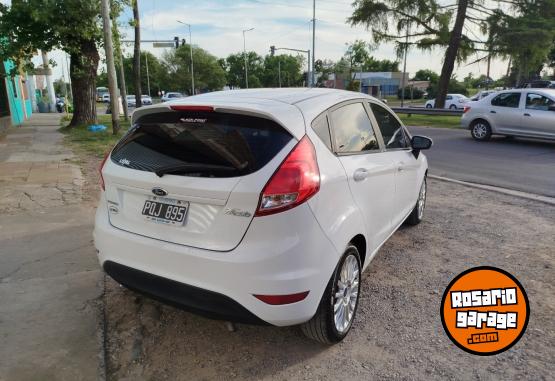 Autos - Ford FIESTA 2016 Nafta 80000Km - En Venta