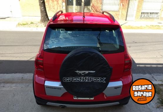 Autos - Volkswagen Crossfox 2014 Nafta 68500Km - En Venta