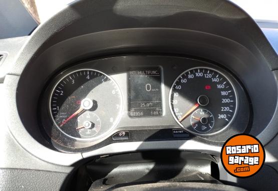 Autos - Volkswagen Crossfox 2014 Nafta 68500Km - En Venta