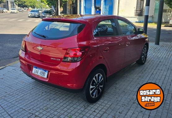 Autos - Chevrolet ONIX LT 1.4 2014 Nafta 70000Km - En Venta