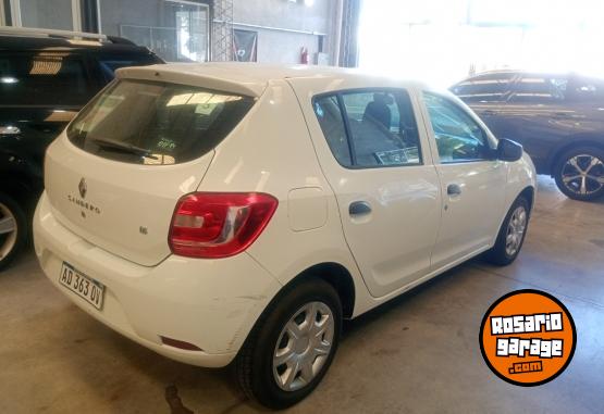 Autos - Renault Sandero 2018 Nafta 98000Km - En Venta