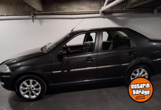 Autos - Fiat Siena Essence 2010 GNC 145000Km - En Venta