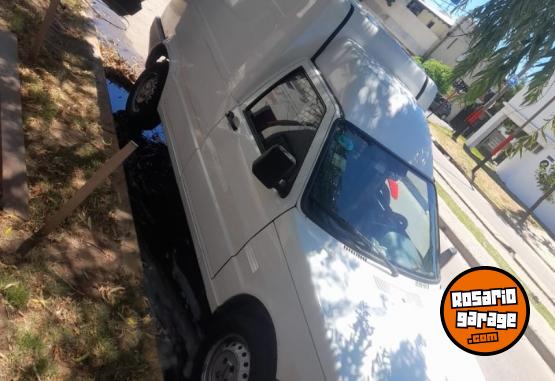 Utilitarios - Fiat Fiorino 2011 Nafta 183000Km - En Venta