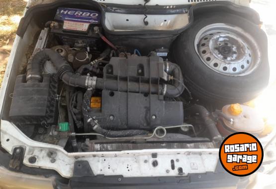 Utilitarios - Fiat Fiorino 2011 Nafta 183000Km - En Venta