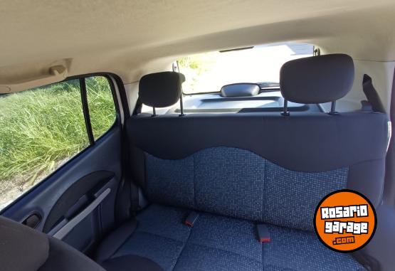 Autos - Fiat UNO 2011 Nafta 88000Km - En Venta