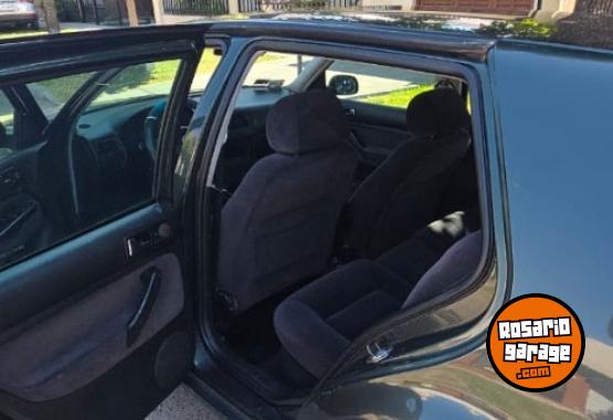 Autos - Volkswagen GOLF 2004 GNC 260000Km - En Venta