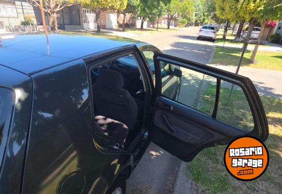 Autos - Volkswagen GOLF 2004 GNC 260000Km - En Venta