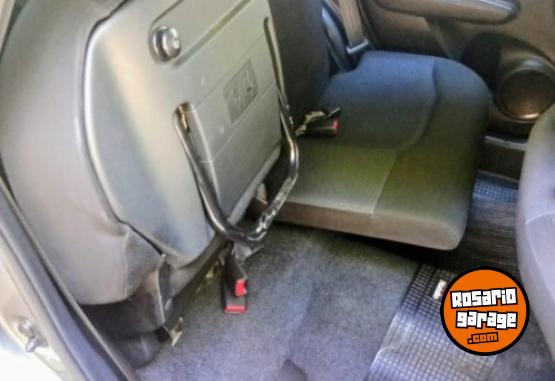 Autos - Honda Fit LX 1.4 2010 Nafta 147000Km - En Venta