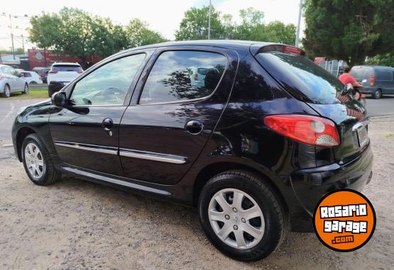 Autos - Peugeot 207 2013 Nafta 120000Km - En Venta