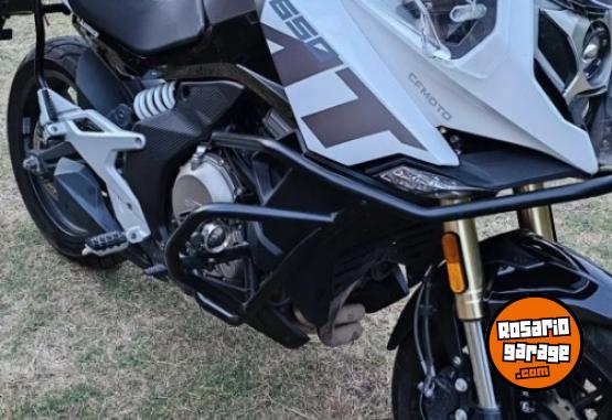 Motos - CF Mt650 2024 Nafta 16000Km - En Venta