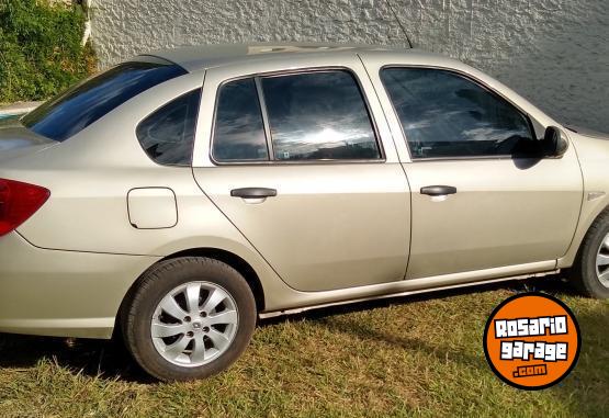 Autos - Renault Symbol 2013 Nafta 105000Km - En Venta