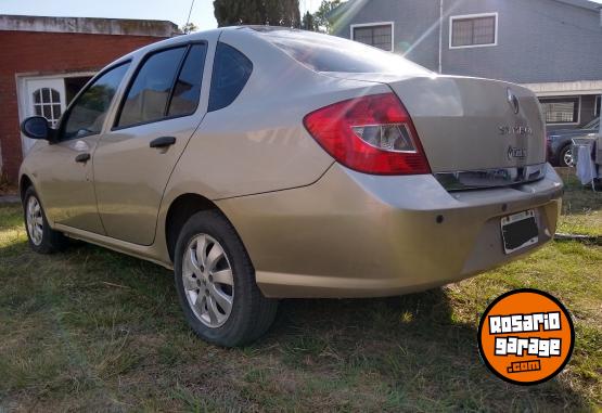 Autos - Renault Symbol 2013 Nafta 105000Km - En Venta