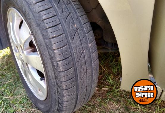 Autos - Renault Symbol 2013 Nafta 105000Km - En Venta