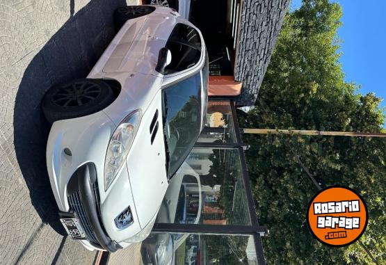 Autos - Peugeot 207 XT 2011 Nafta 137000Km - En Venta