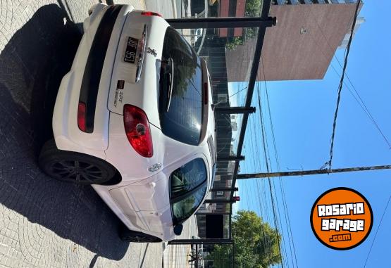 Autos - Peugeot 207 XT 2011 Nafta 137000Km - En Venta