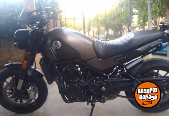 Motos - Benelli Leoncino 500 2022 Nafta 12000Km - En Venta