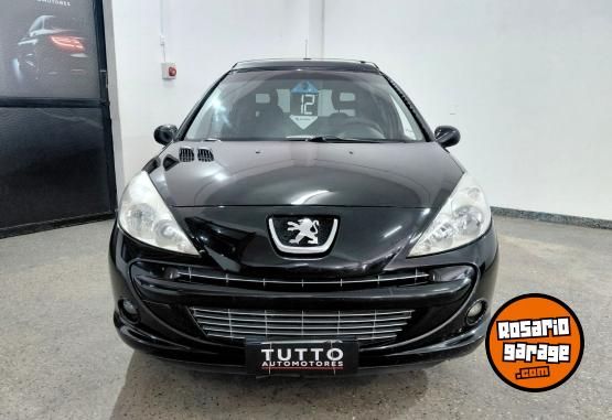 Autos - Peugeot 207 XT feline 2012 Diesel 188000Km - En Venta
