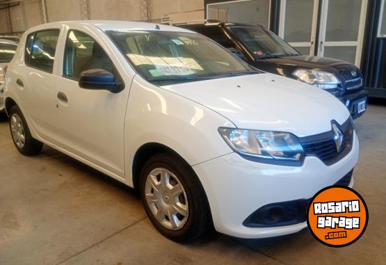 Autos - Renault Sandero 2018 Nafta 98000Km - En Venta